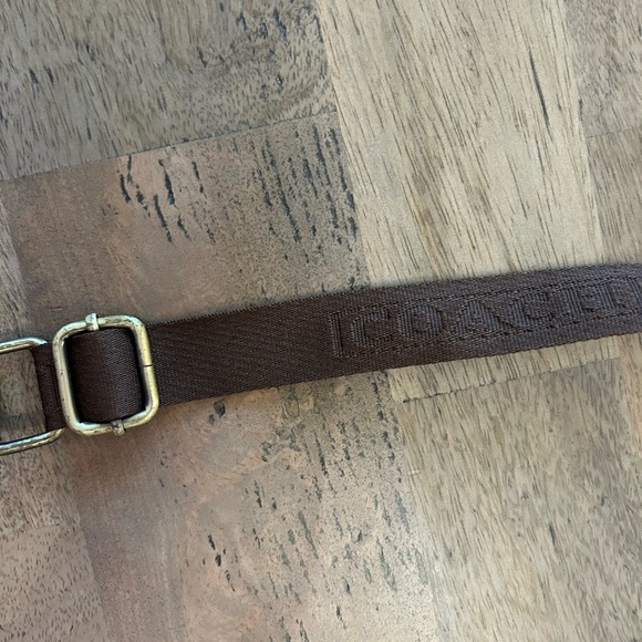 Vintage Coach Signature Brown Crossbody Bag - Picture 6 of 9